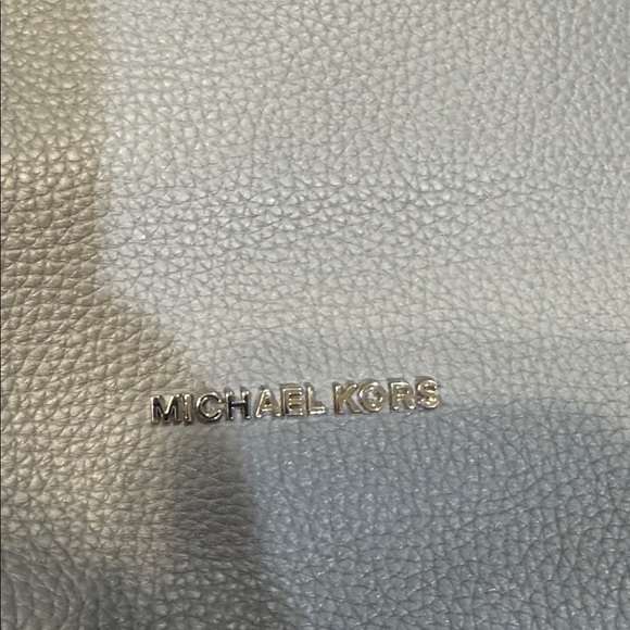 Michael Kors Gray Leather Shoulder Bag - Picture 4 of 9